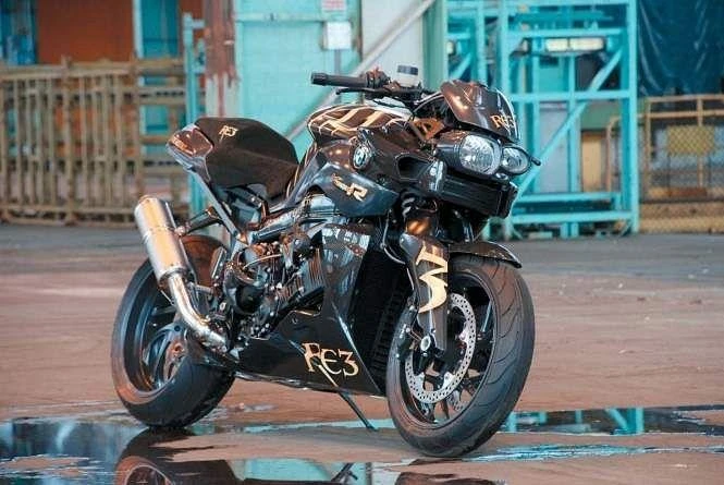 BMW K 1200R Resident Evil 3 (2007)