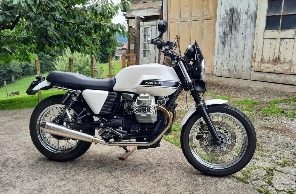 Moto Guzzi V7 Classic (2008)