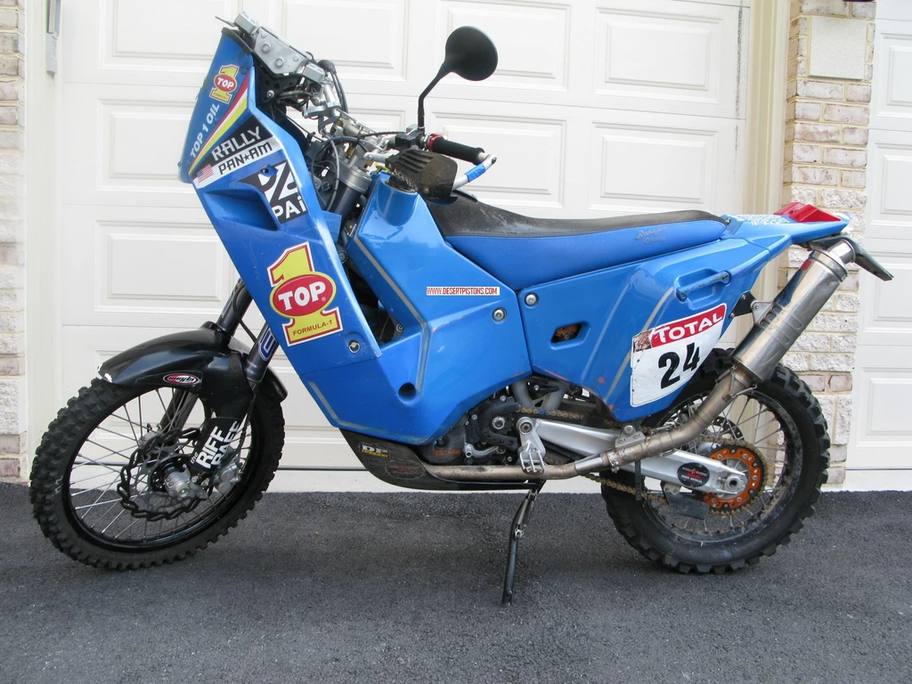 KTM LC4 690 Rally Replica (2009)