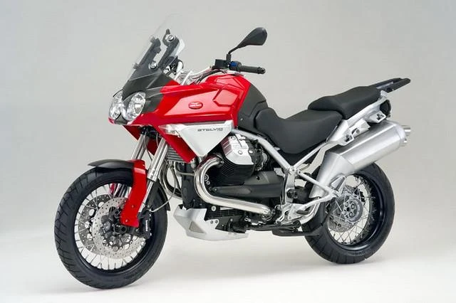 Moto Guzzi Stelvio 1200 (2009)