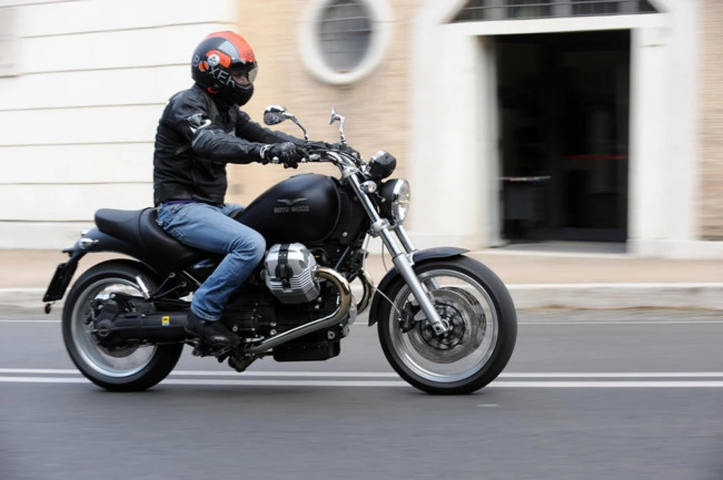 Moto Guzzi Bellagio 940 Aquila Nera (2010 - 2012)