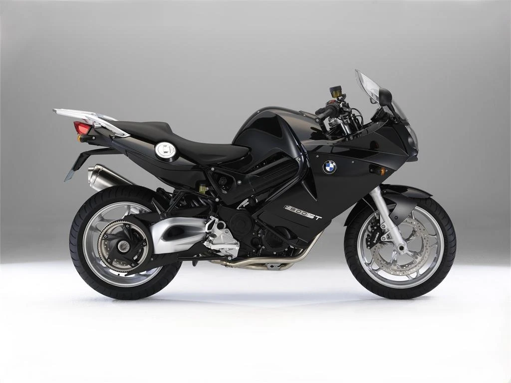 BMW F 800ST (2010)