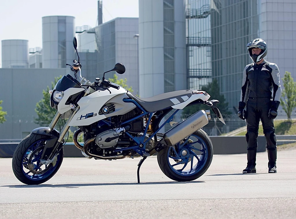 BMW HP2 Megamoto (2010)