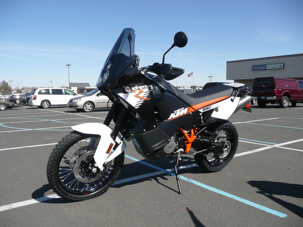 KTM 990 Adventure R (2010)