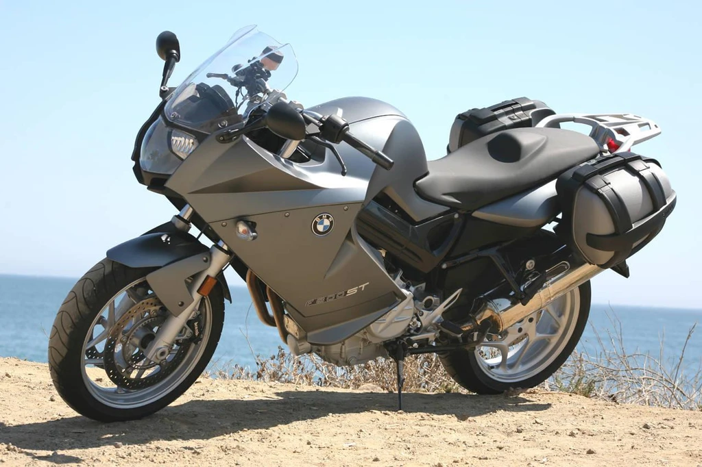 BMW F 800ST Touring (2011)