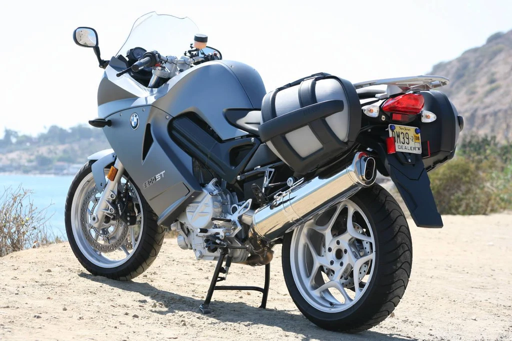 BMW F 800ST Touring (2011)