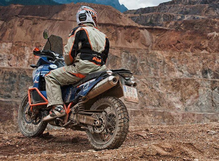 KTM 990 Adventure R Dakar (2011)