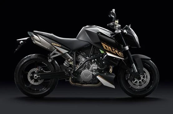 KTM 990 Super Duke R (2011)