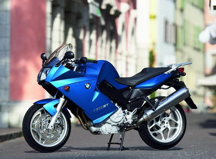 BMW F 800ST (2012)