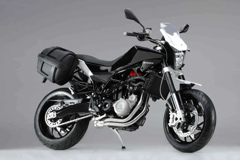 Husqvarna Nuda 900R (2012)