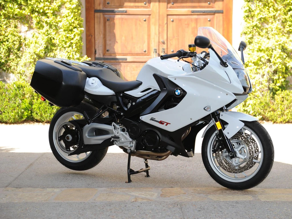 BMW F 800GT (2013)