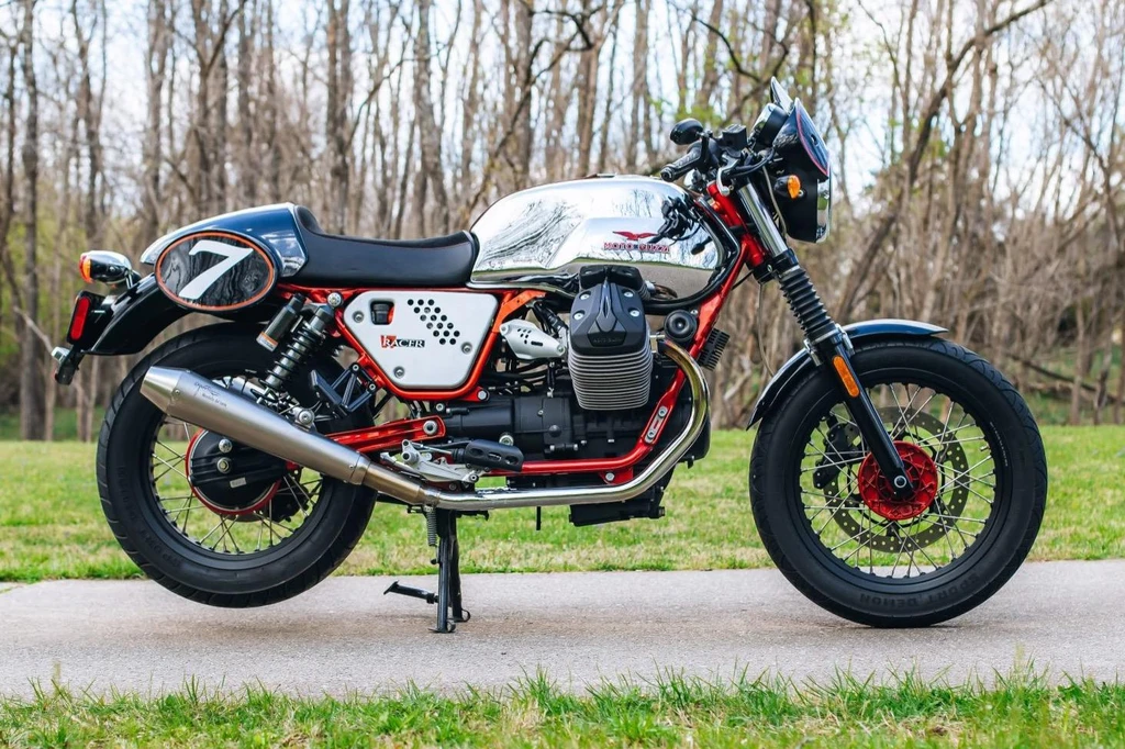 Moto Guzzi V7 Clubman Racer Special Edition (2013)