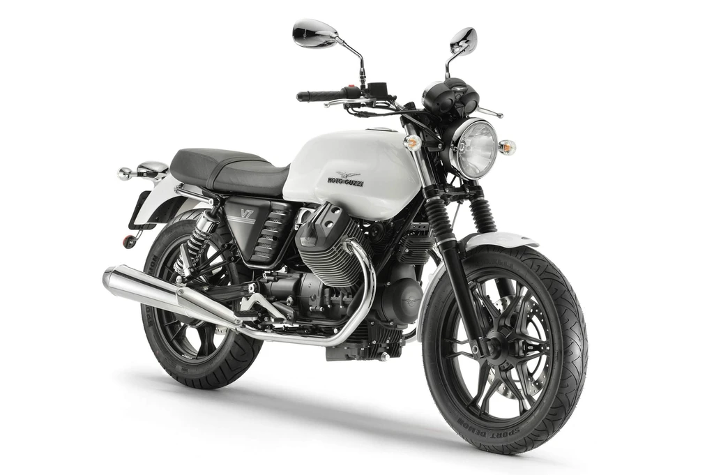 Moto Guzzi V7 Stone (2013)