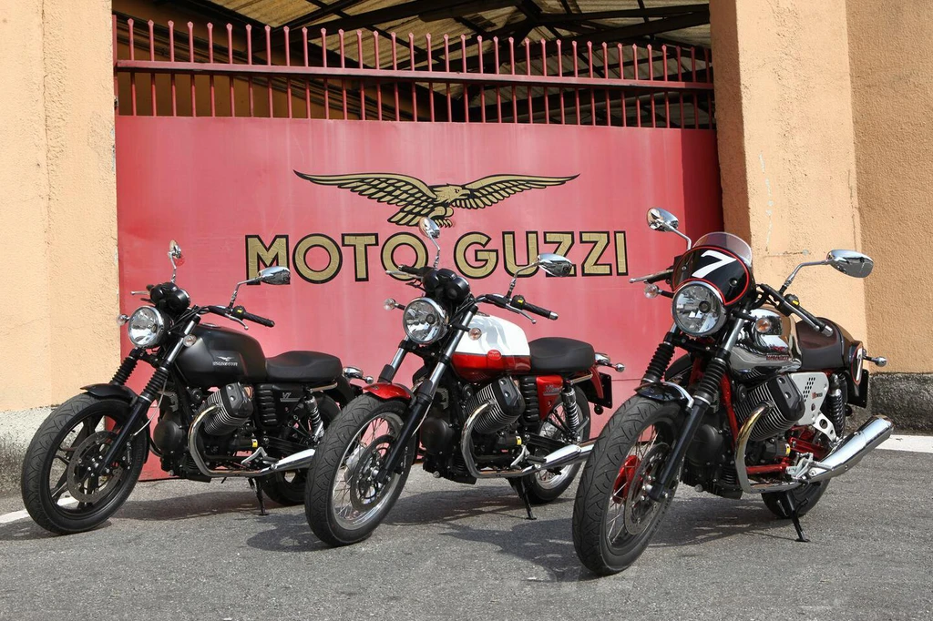 Moto Guzzi V7 Stone (2013)
