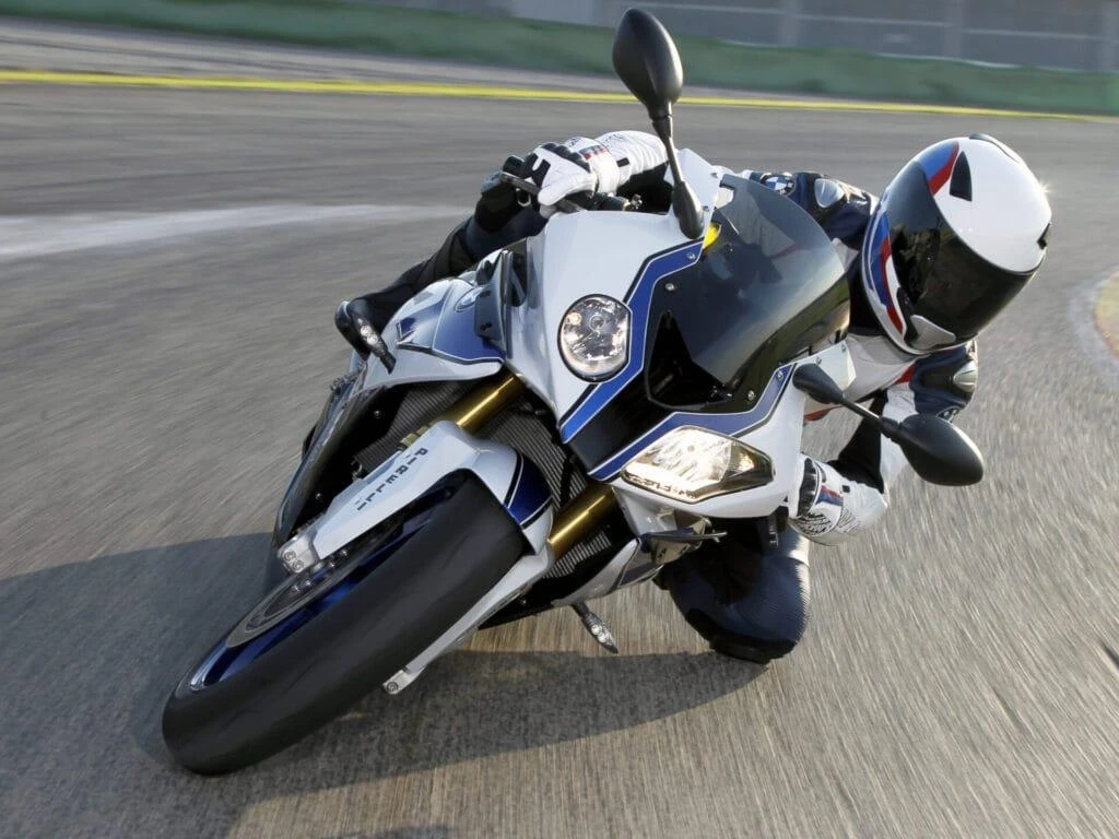 BMW HP 4 (2014)