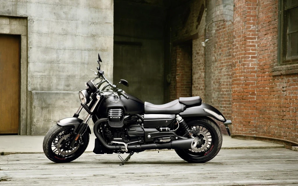 Moto Guzzi Audace (2015 - 2016)