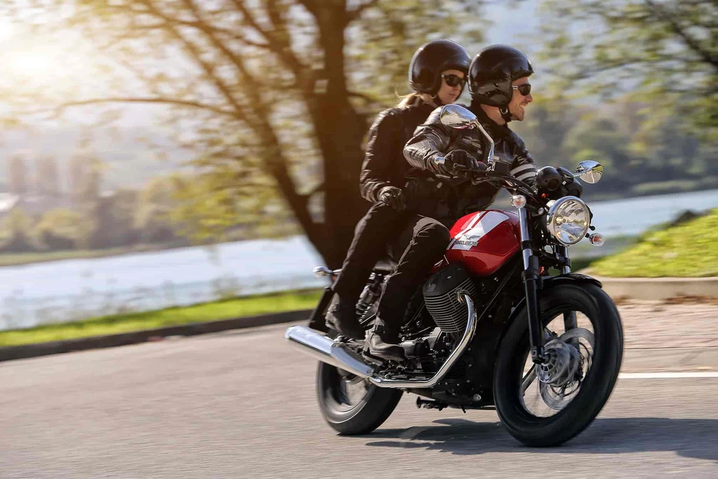 Moto Guzzi V7 II Special (2015 - 2016)