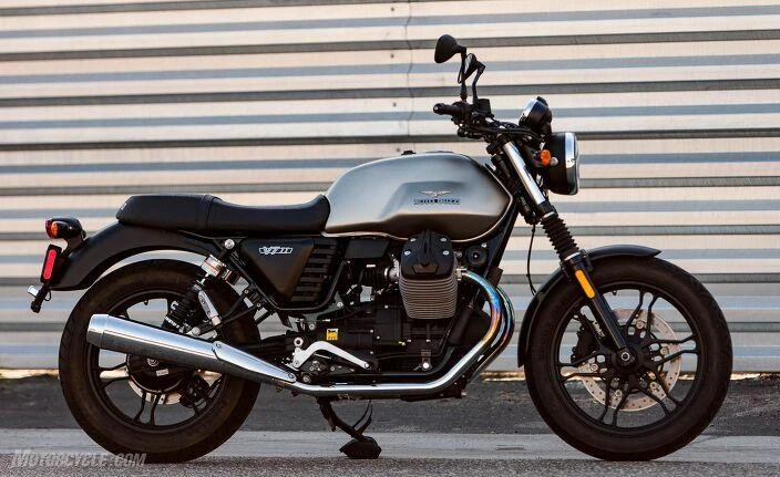 Moto Guzzi V7 II Stone (2015 - 2016)