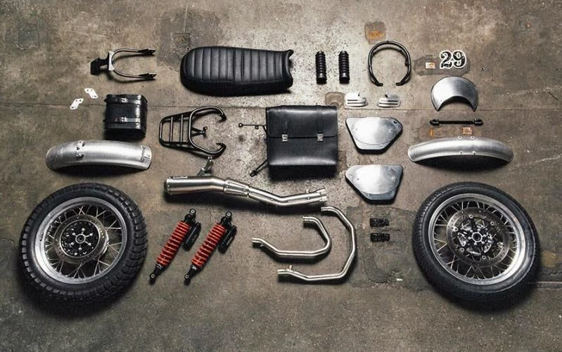Moto Guzzi V7 II Dark Rider Kit (2015)