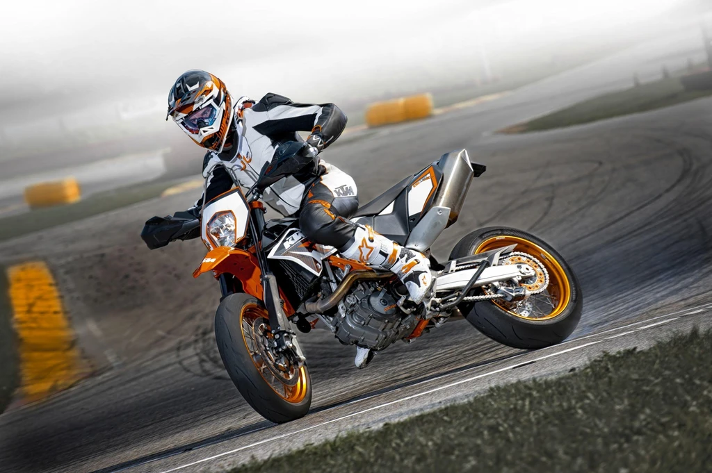 KTM 690 SMC-R (2016 - 2017)