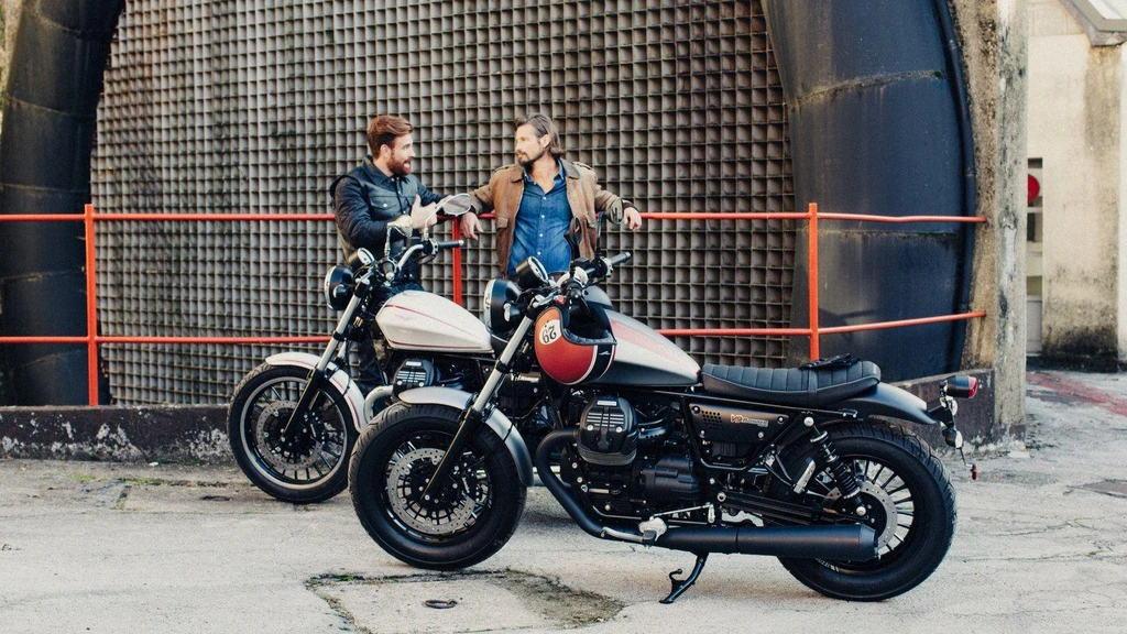 Moto Guzzi V9 Bobber (2016 - 2018)