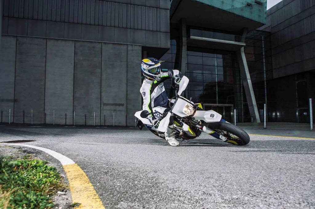 Husqvarna SM 701 Supermoto (2019)