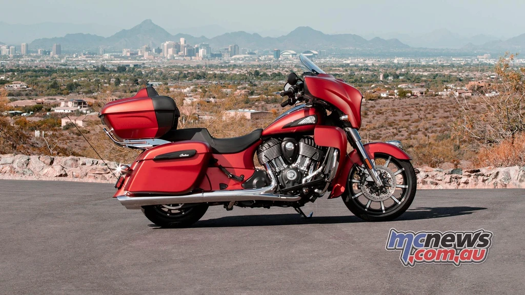Indian Roadmaster Dark Horse 116 (2020)