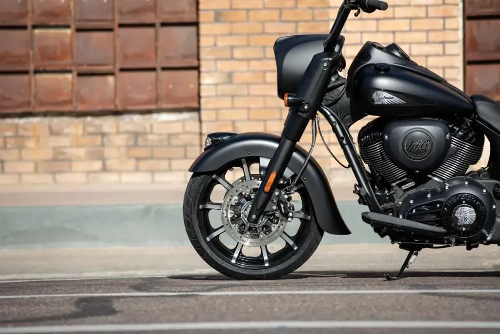 Indian Springfield Dark Horse 116 (2020)