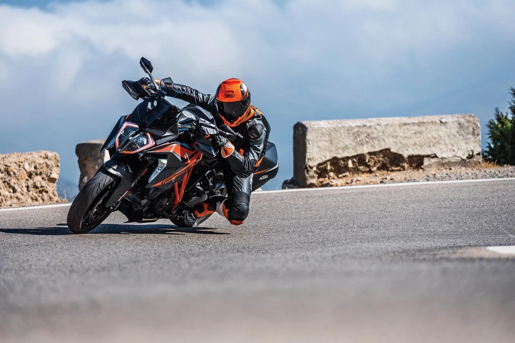 KTM 1290 Super Duke GT (2020)