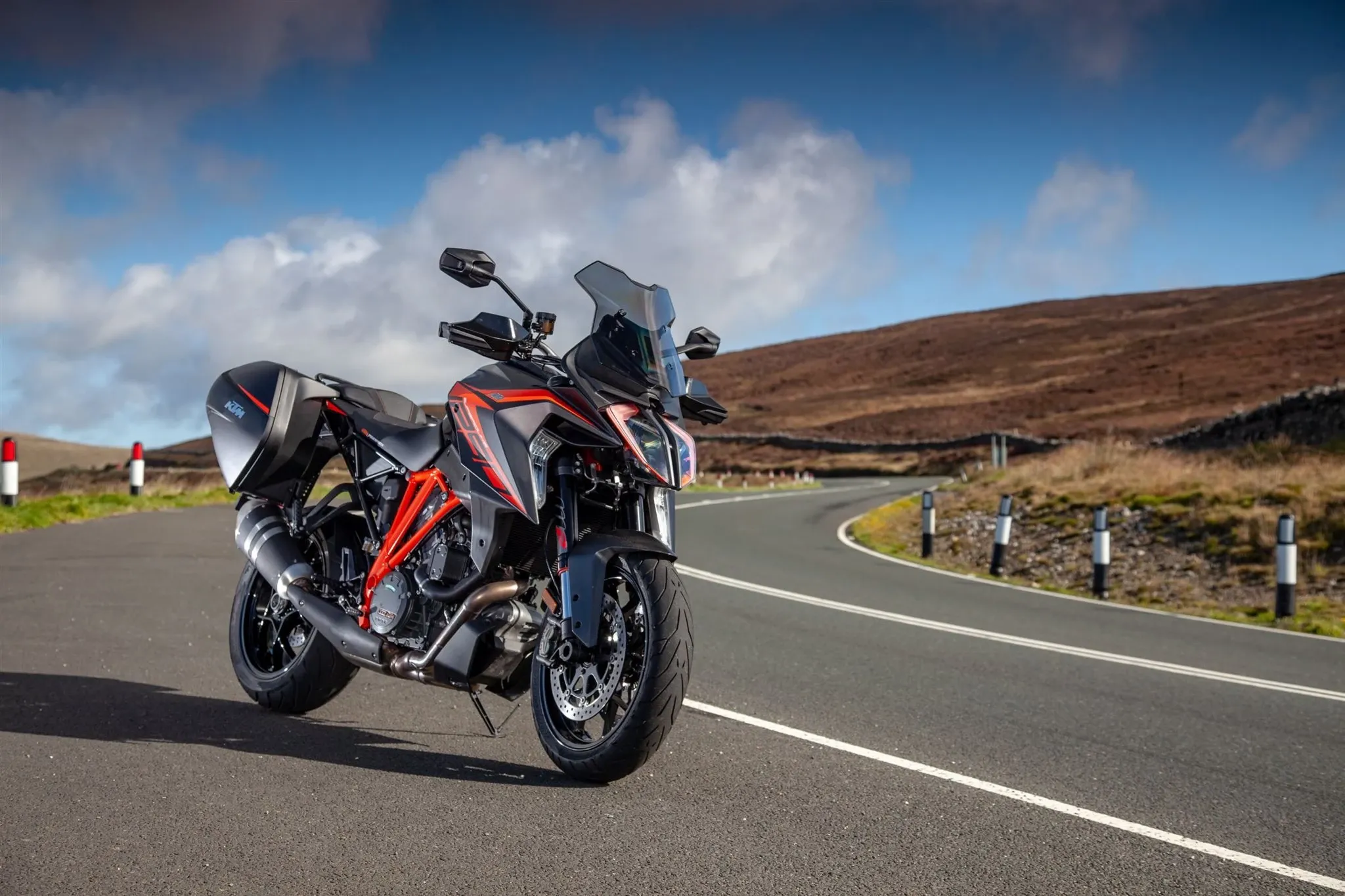 KTM 1290 Super Duke GT (2020)