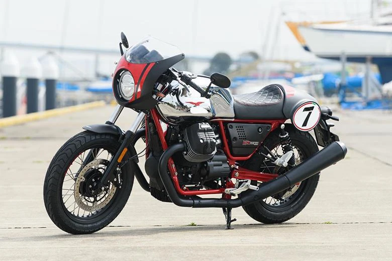 Moto Guzzi V7 III RacerV7 III Racer 10th Anniversary (2020)
