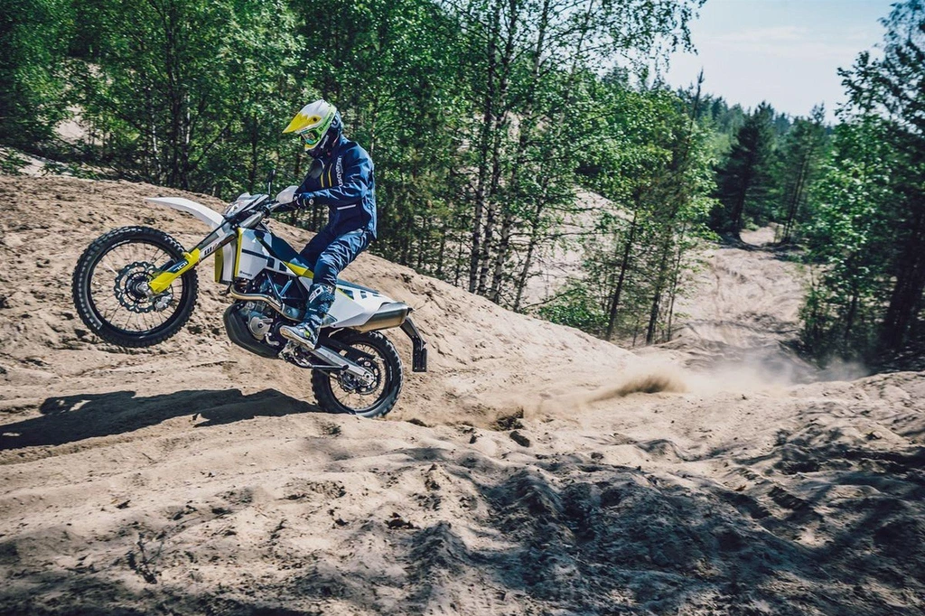 Husqvarna 701 Enduro (2021)