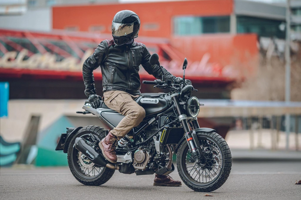 Husqvarna Svartpilen 125 (2021 -)