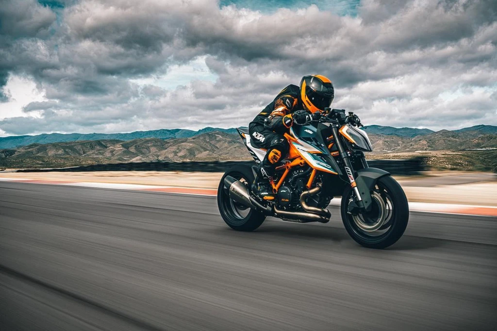 KTM 1290 Super Duke RR (2021)