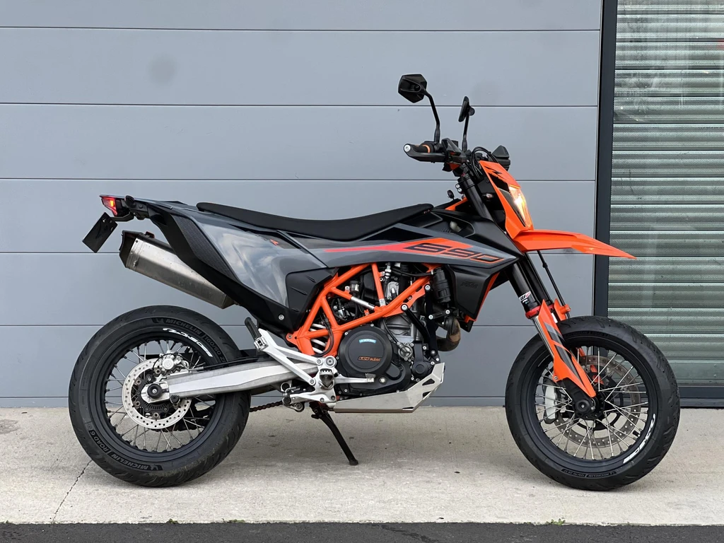 KTM 690 SMC R (2021)