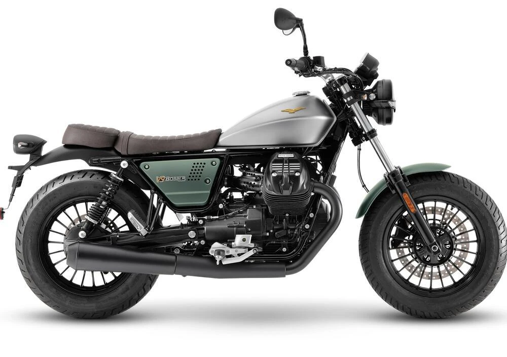Moto Guzzi V9 Bobber (2021)