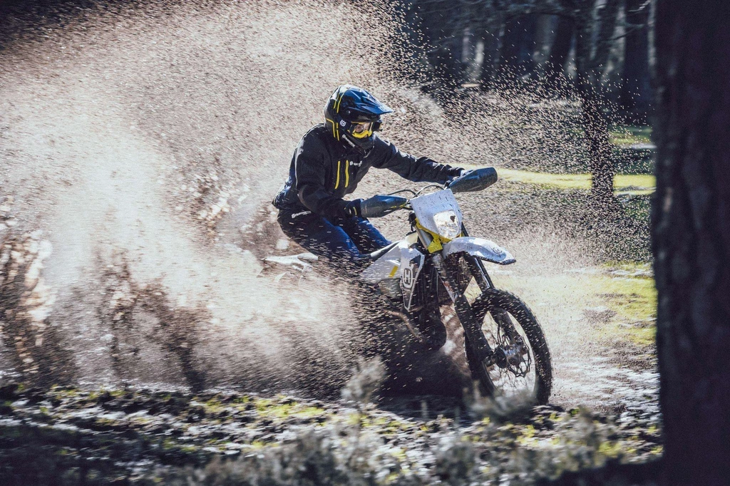 Husqvarna FE 450 (2022)