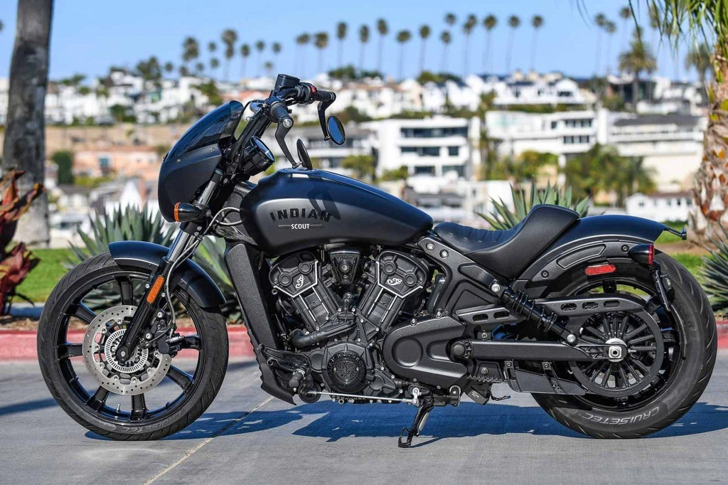 Indian Scout Rogue (2022)