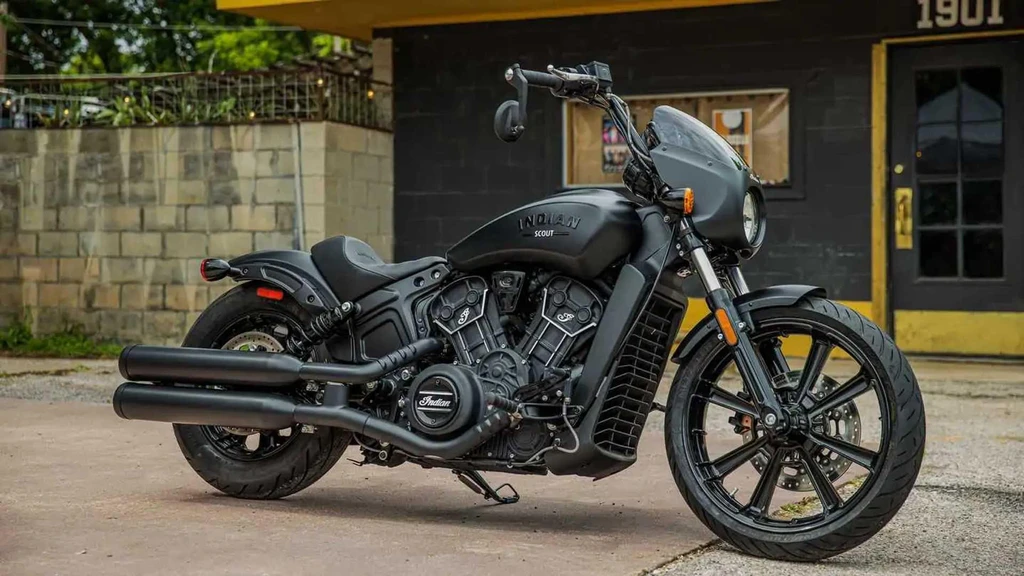 Indian Scout Rogue (2022)