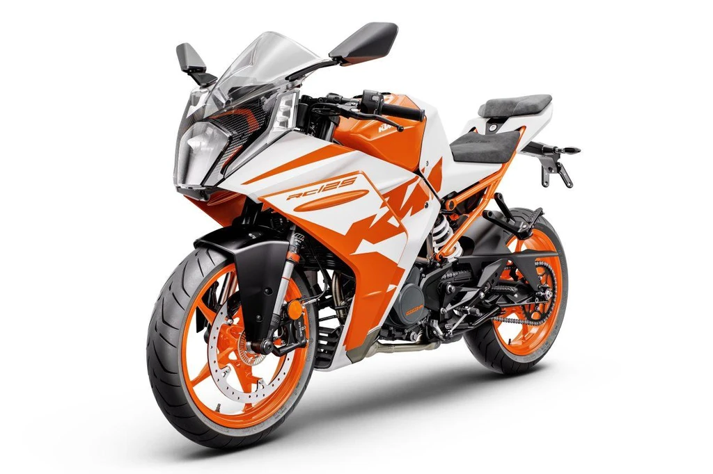 KTM RC 125 (2022)