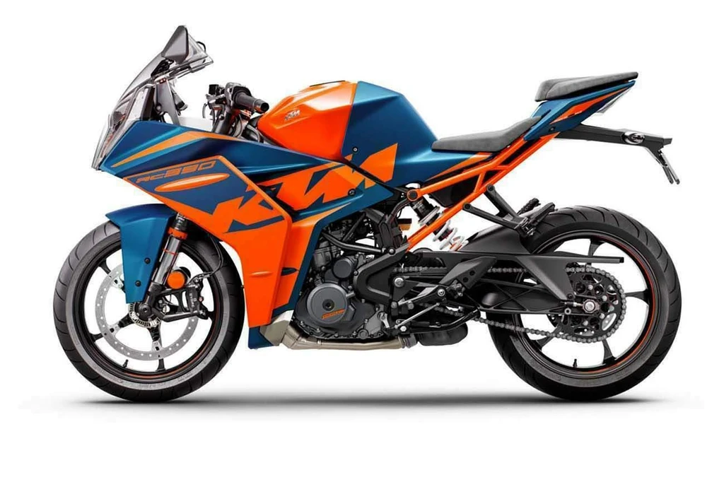 KTM RC 390 (2022)