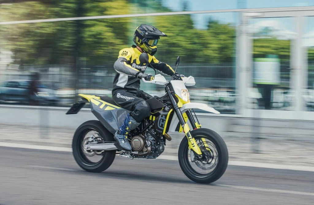 Husqvarna Supermoto 701 (2023)