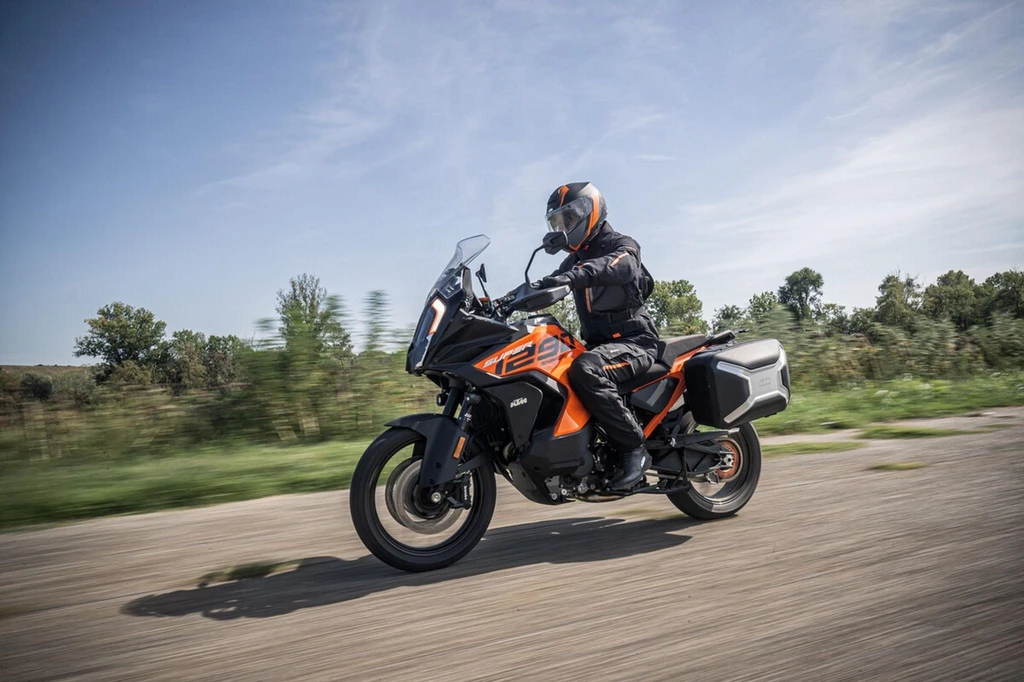 KTM 1290 Super Adventure S (2023)
