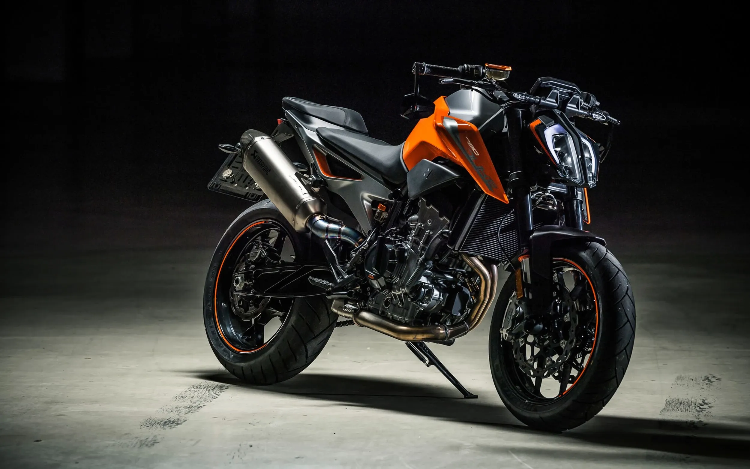 KTM 790 Duke (2023)