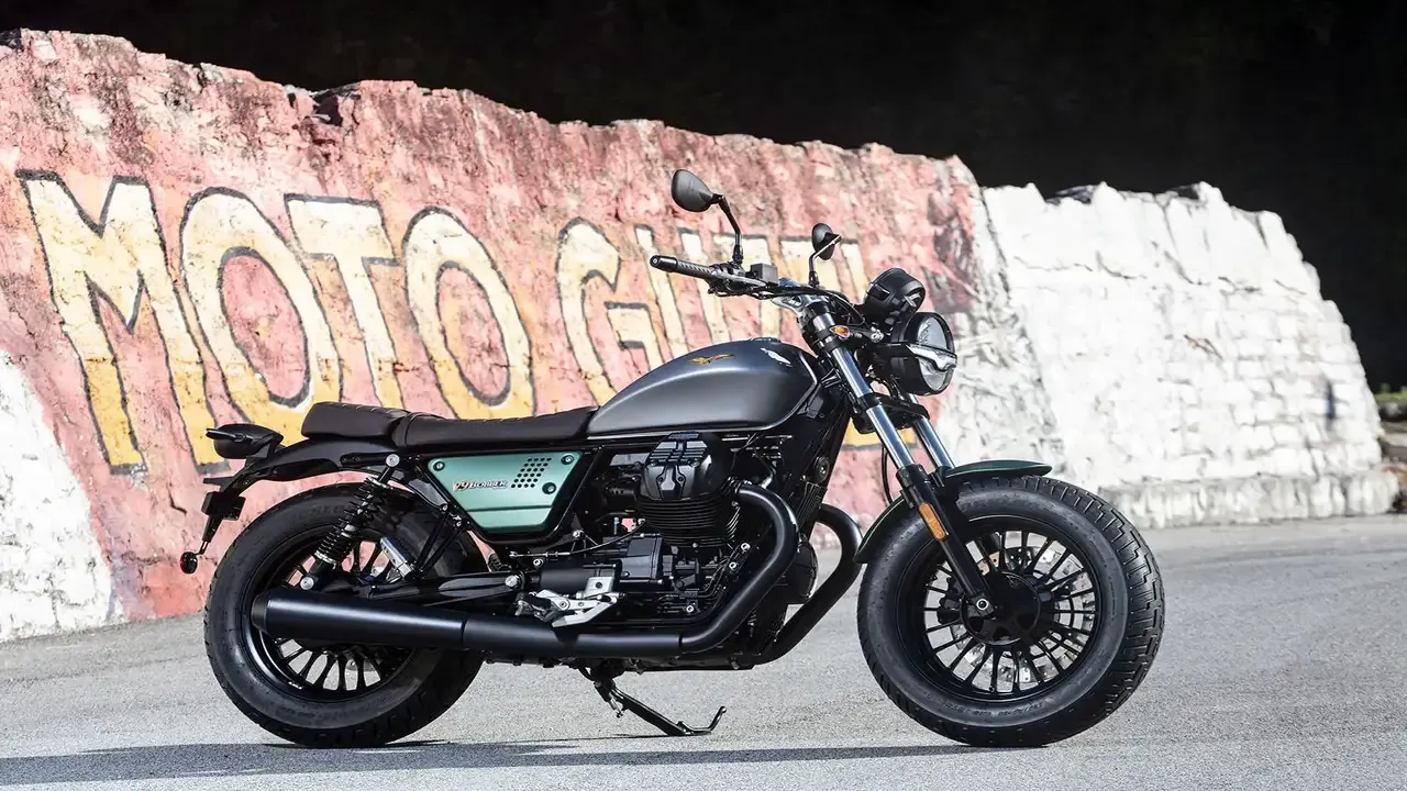 Moto Guzzi V9 Bobber Special Edition (2023)