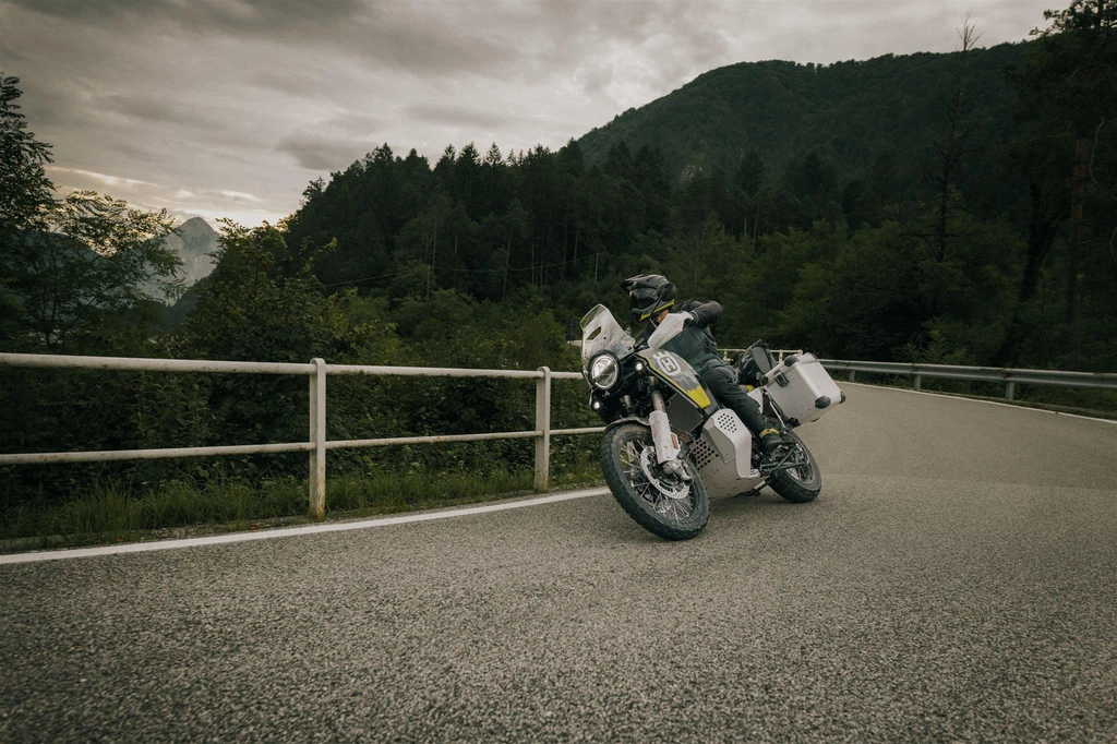 Husqvarna Norden 901 (2024)