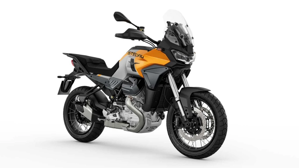 Moto Guzzi Stelvio (2024)