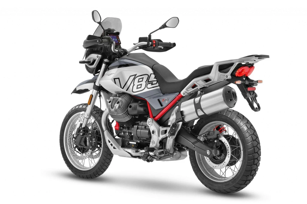 Moto Guzzi V85 TT (2024)