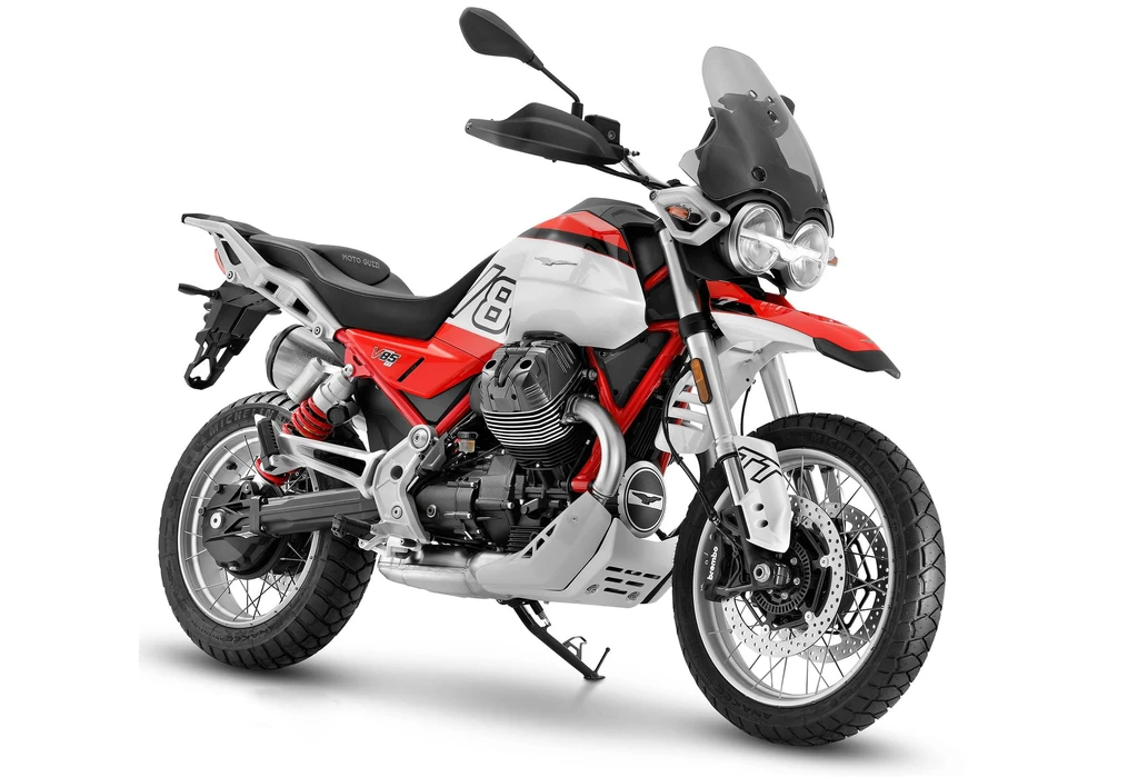 Moto Guzzi V85 TT (2024)